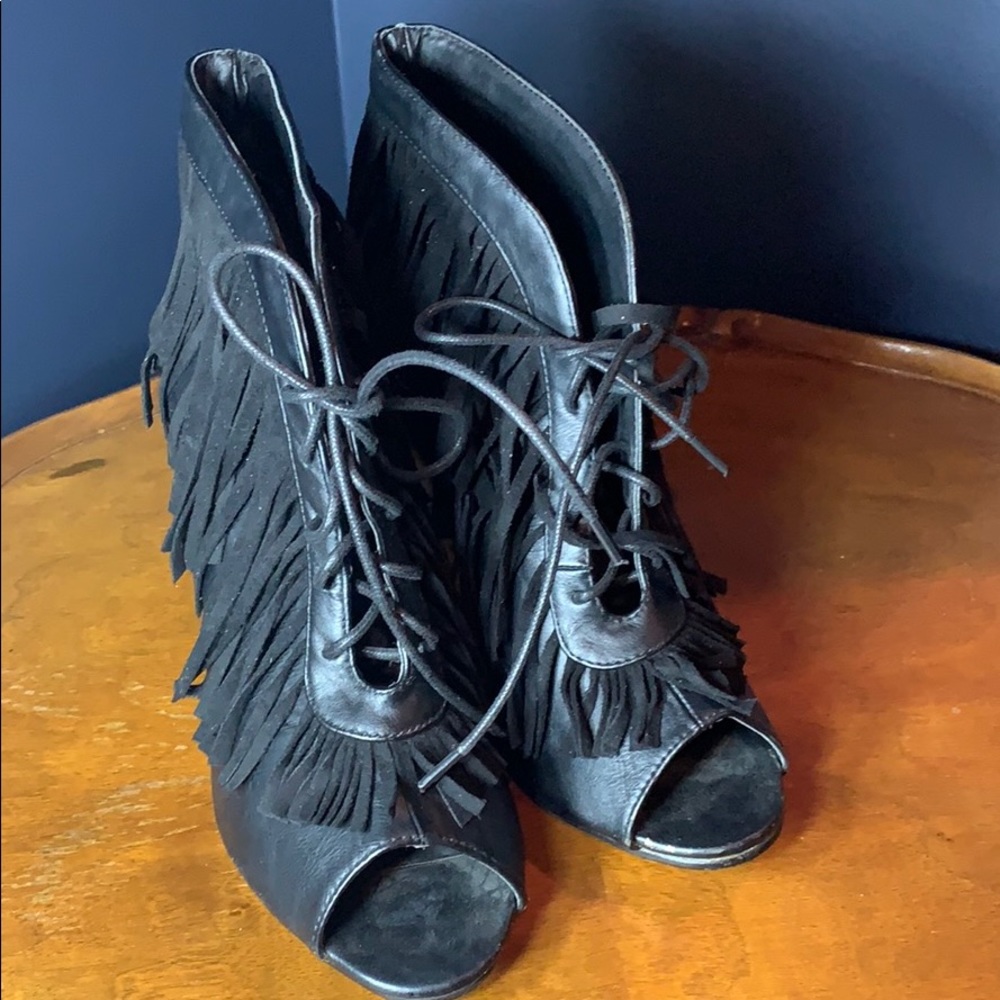 NYLA booties - size 9